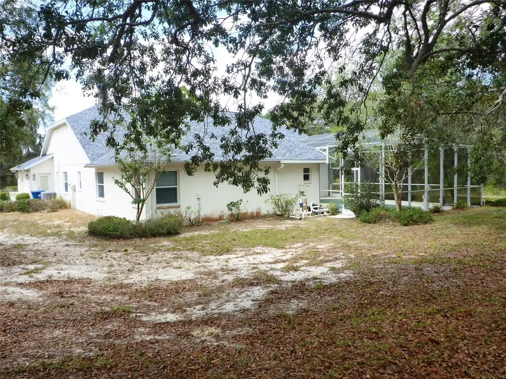 12271 Centralia Road Weeki Wachee FL 34614