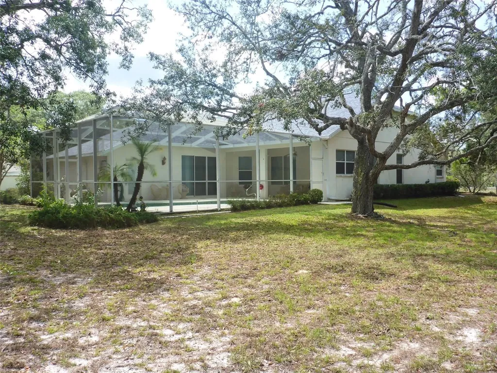 12271 Centralia Road Weeki Wachee FL 34614