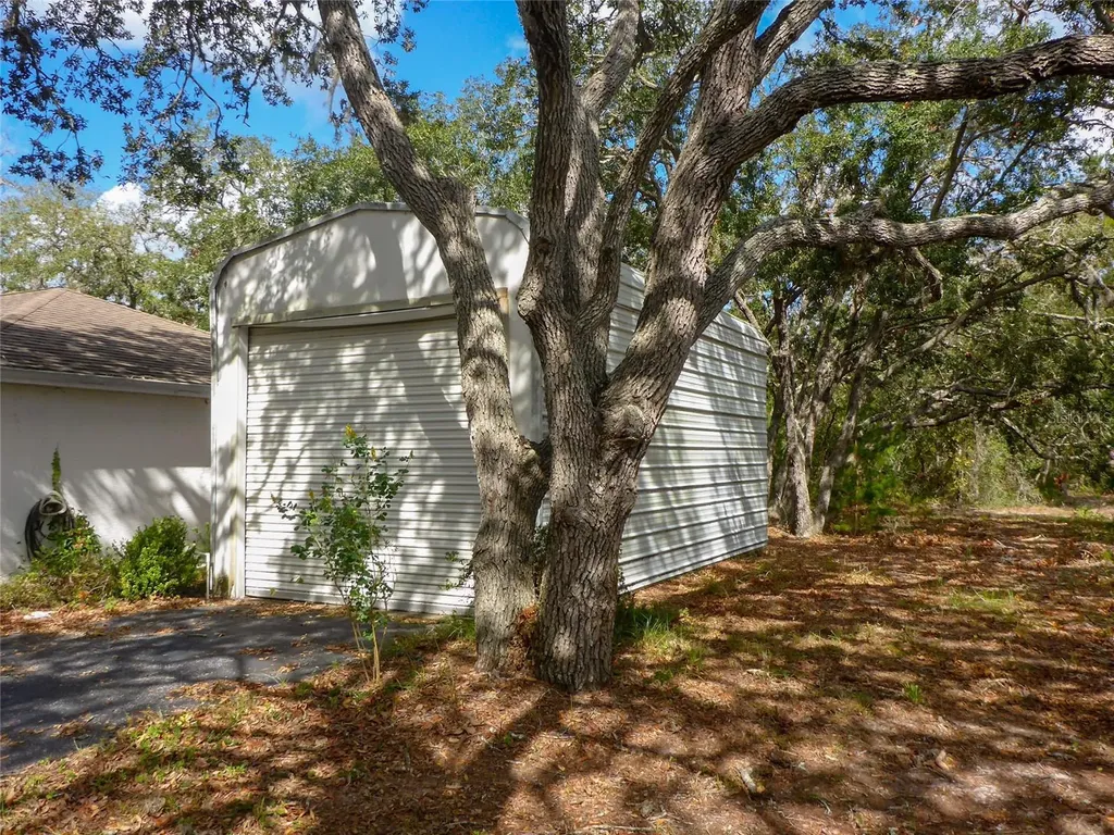 12271 Centralia Road Weeki Wachee FL 34614
