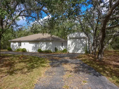 12271 Centralia Road Weeki Wachee FL 34614