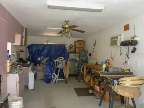 12271 Centralia Road Weeki Wachee FL 34614