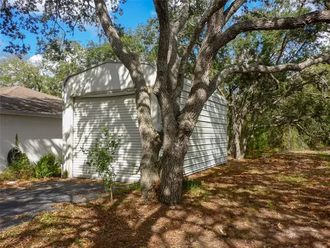12271 Centralia Road Weeki Wachee FL 34614