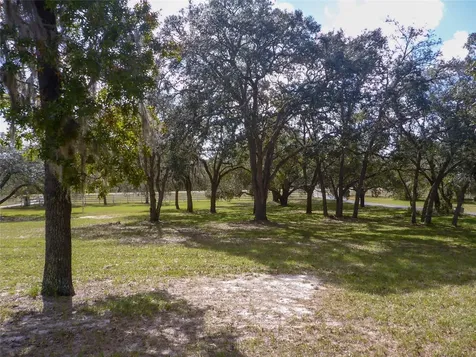 12271 Centralia Road Weeki Wachee FL 34614