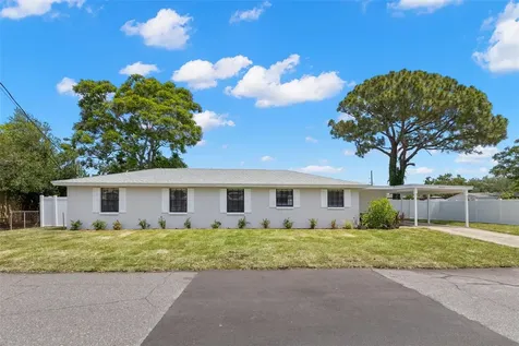 2907 W Tyson Avenue Tampa FL 33611