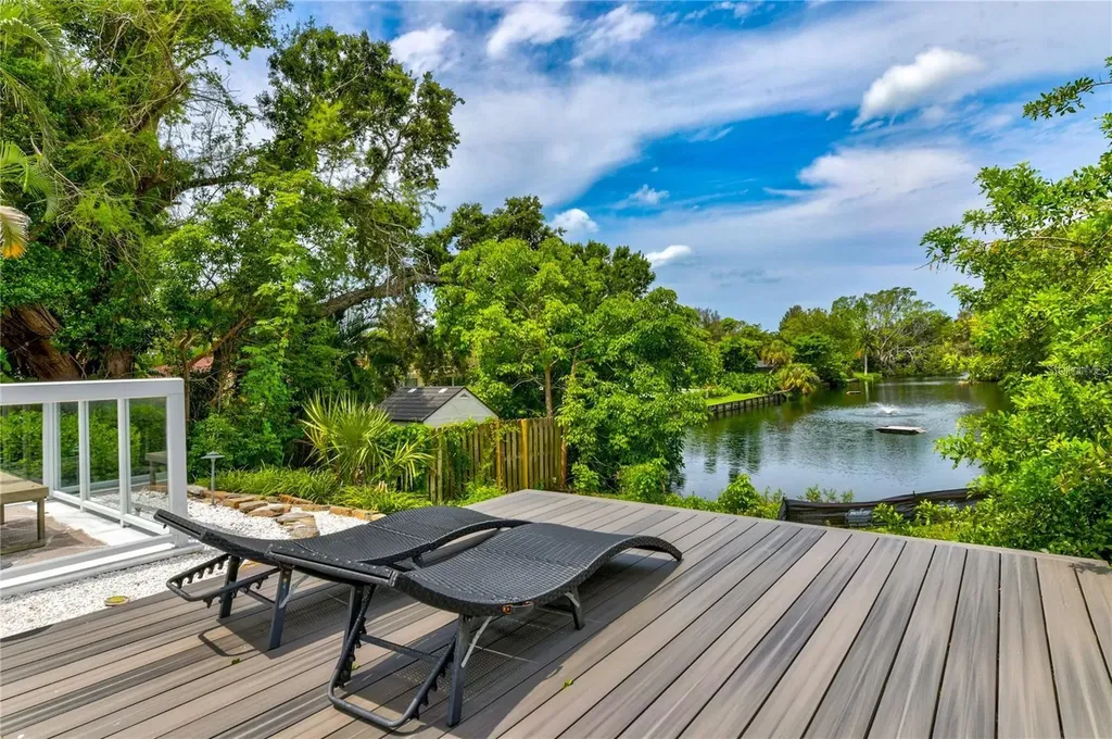 1720 Spring Creek Drive Sarasota FL 34239