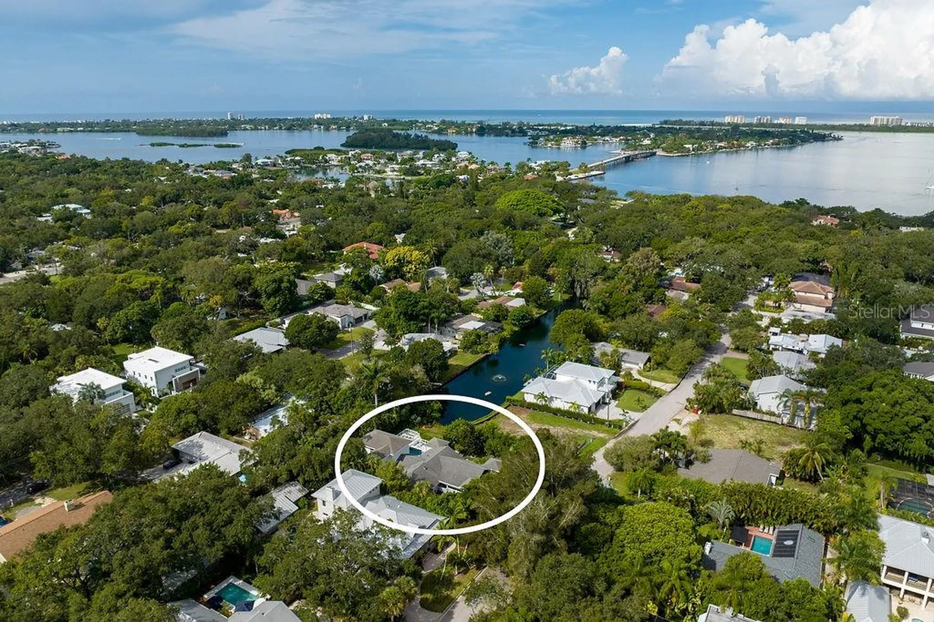1720 Spring Creek Drive Sarasota FL 34239