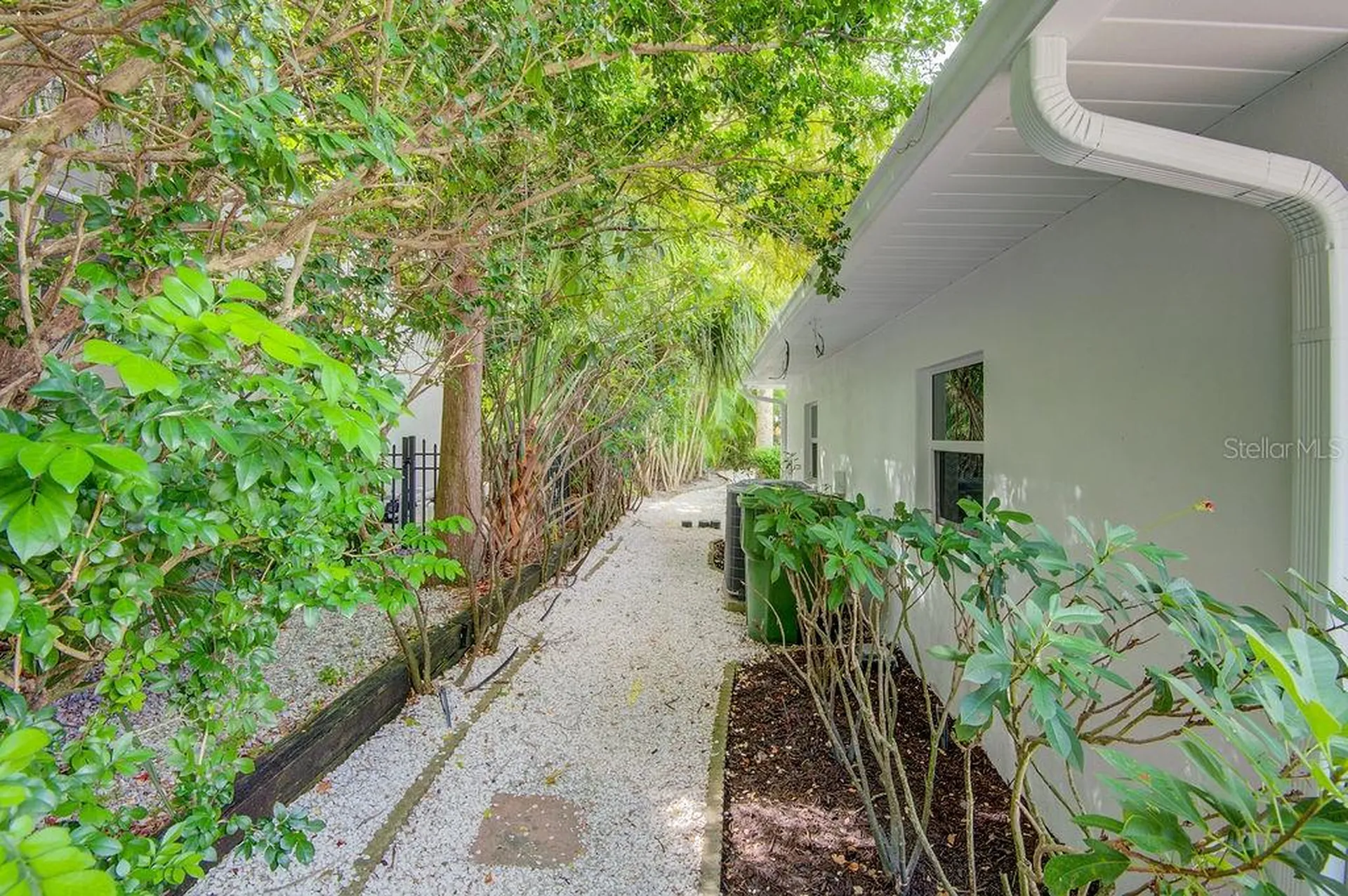 1720 Spring Creek Drive Sarasota FL 34239