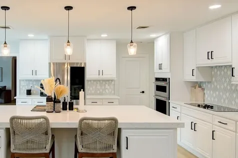 1720 Spring Creek Drive Sarasota FL 34239