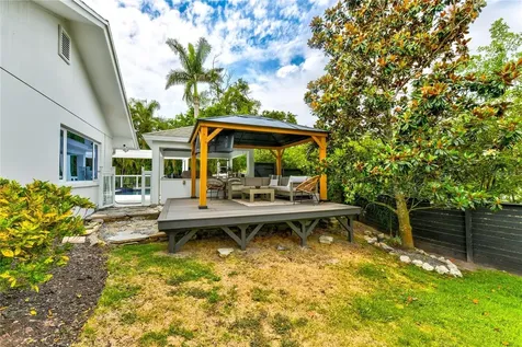 1720 Spring Creek Drive Sarasota FL 34239