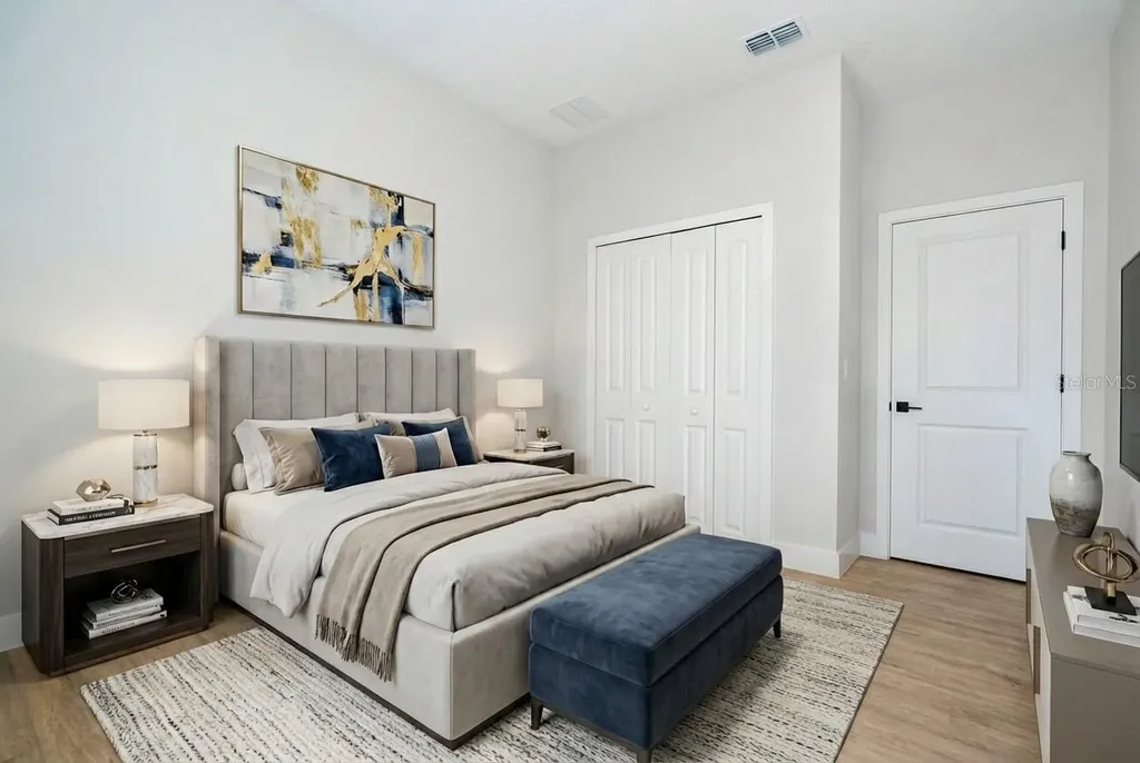 33 W 7th Street Apopka FL 32703