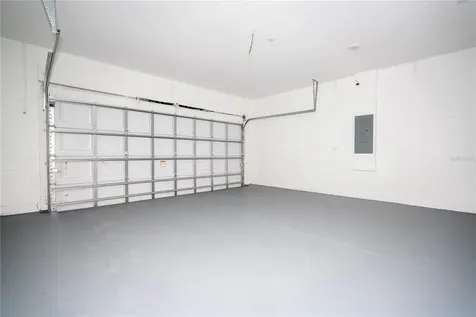 33 W 7th Street Apopka FL 32703