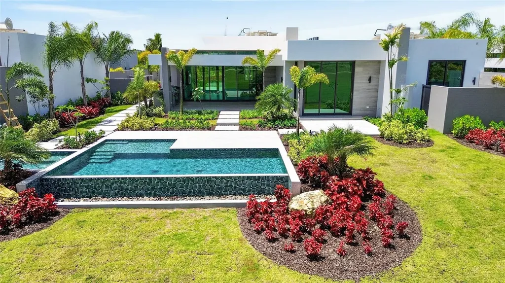 The Isles, #55 Lakefront Home, Dorado PR 00646