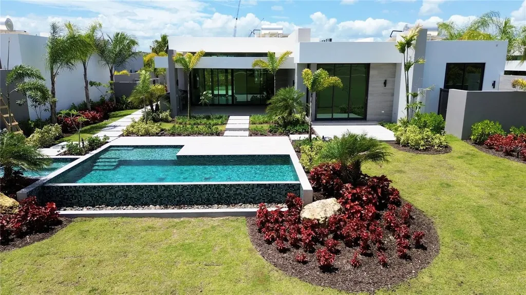 The Isles, #55 Lakefront Home, Dorado PR 00646