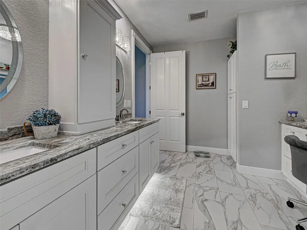 2590 Tarpon Cove Drive Punta Gorda FL 33950