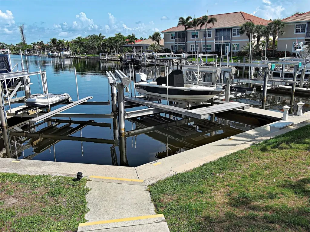 2590 Tarpon Cove Drive Punta Gorda FL 33950