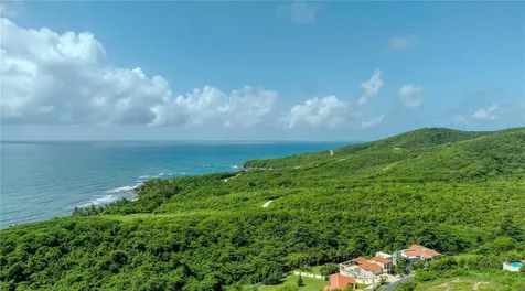 37 Shell Castle Humacao PR 00791