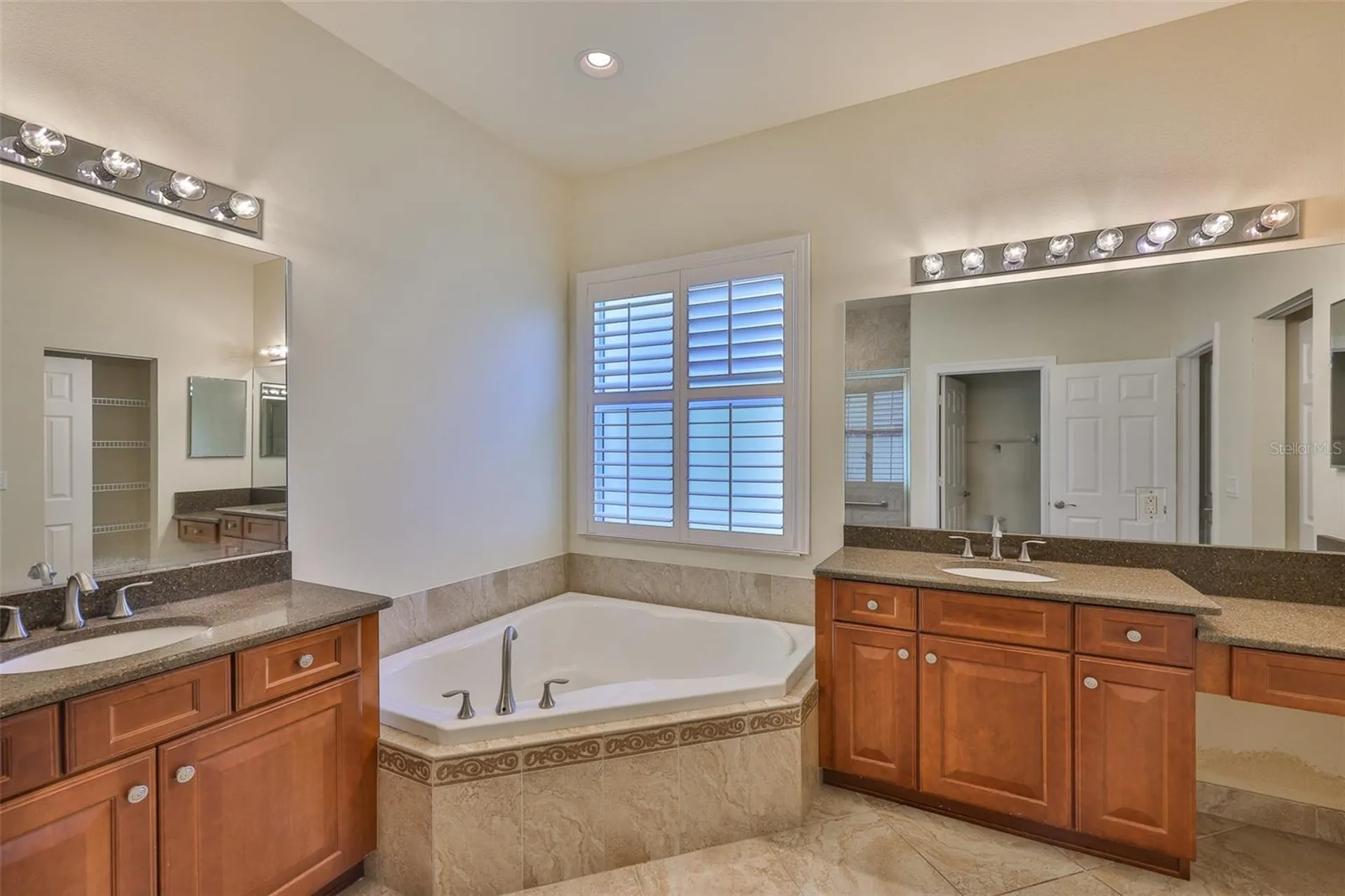 16227 Cape Coral Drive Wimauma FL 33598