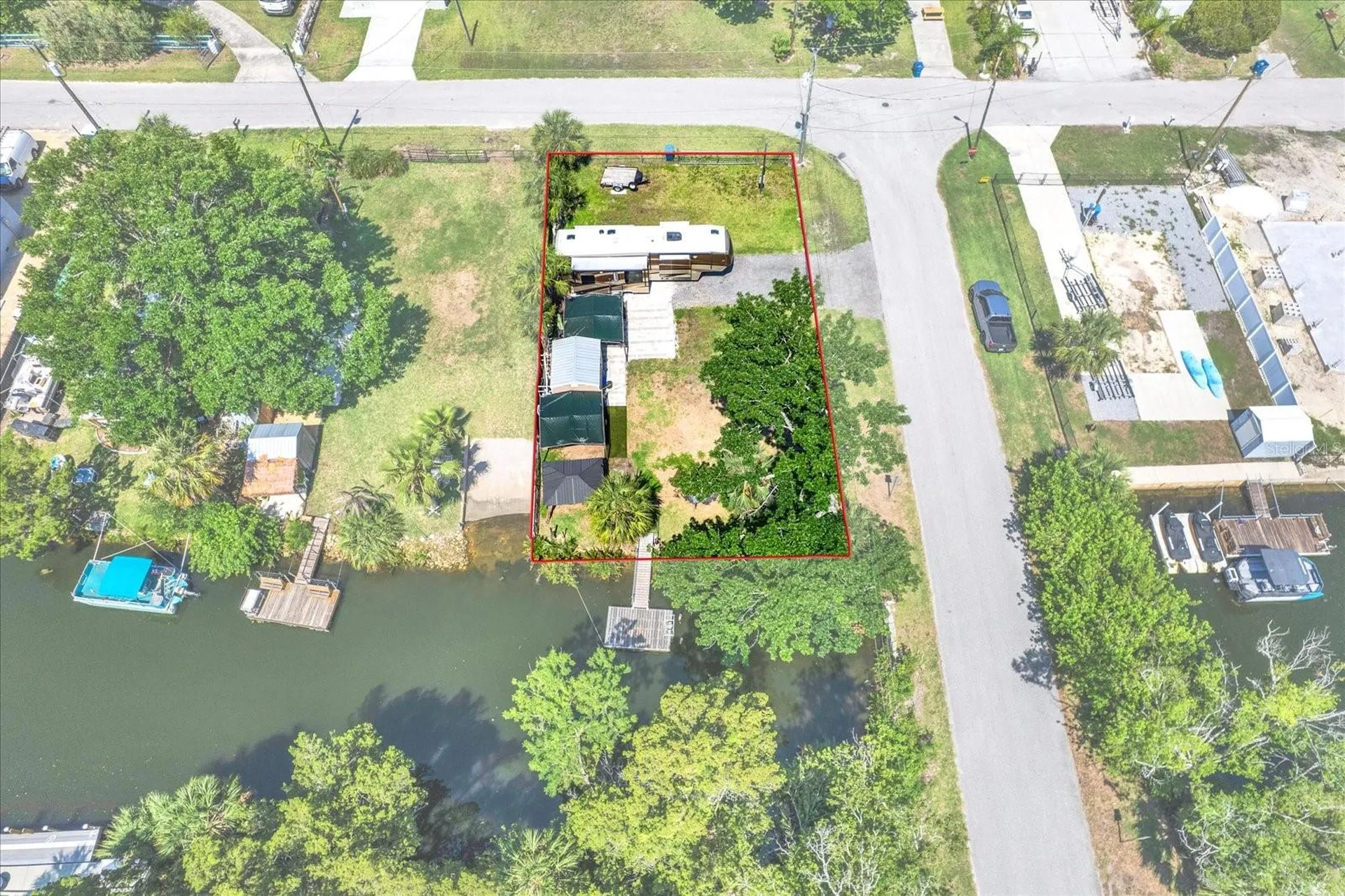 6230 Island Drive Weeki Wachee FL 34607