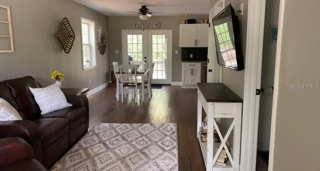 7152 Sandy Lane Wesley Chapel FL 33544