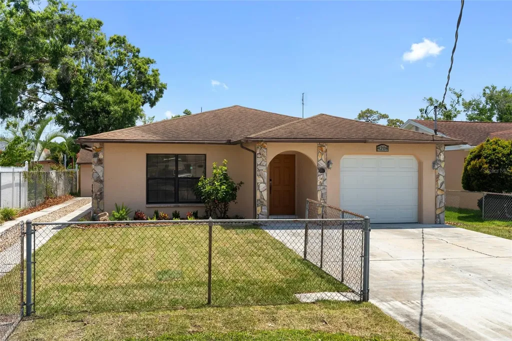4208 W Flora Street Tampa FL 33614