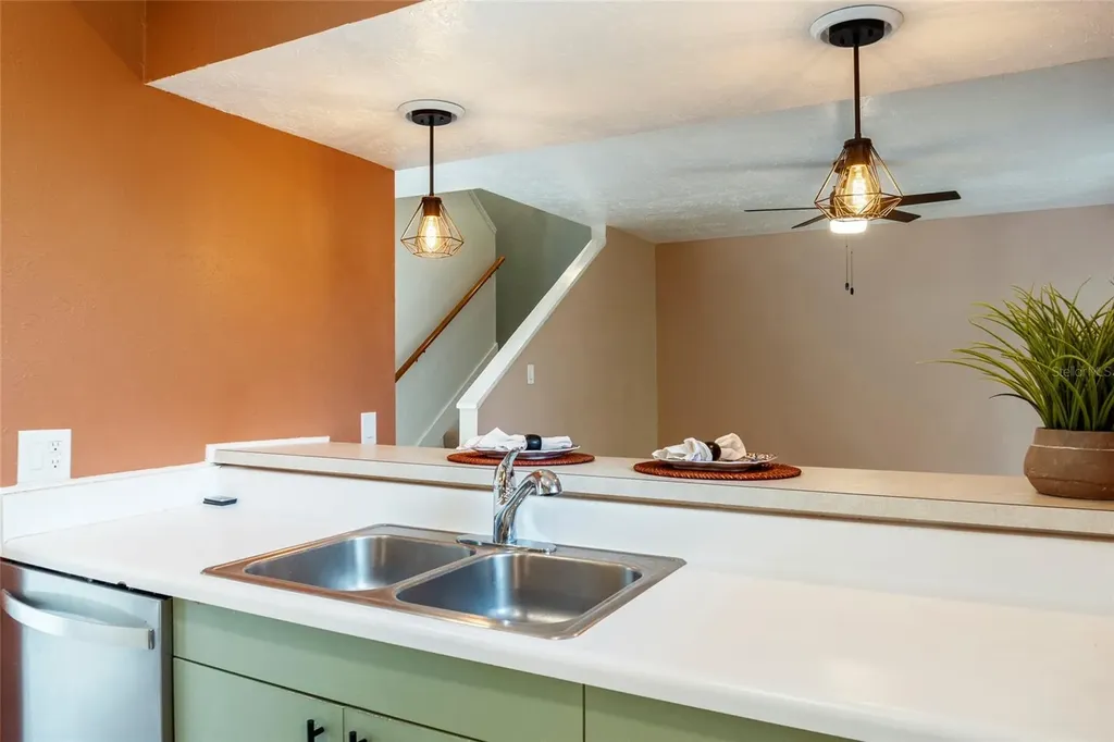 4475 Sandner Drive Sarasota FL 34243