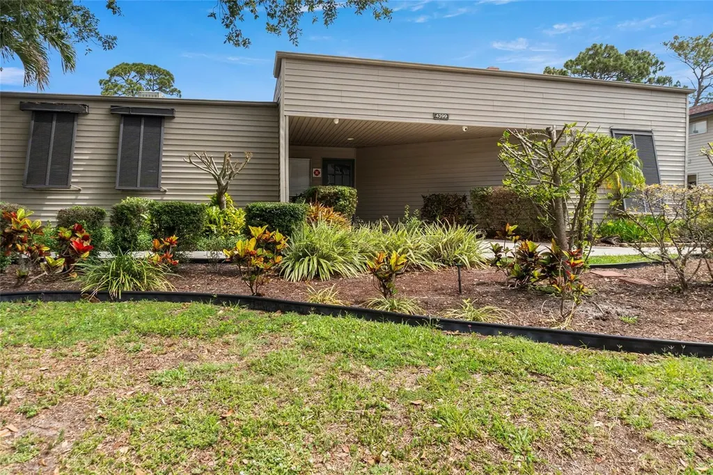 4475 Sandner Drive Sarasota FL 34243