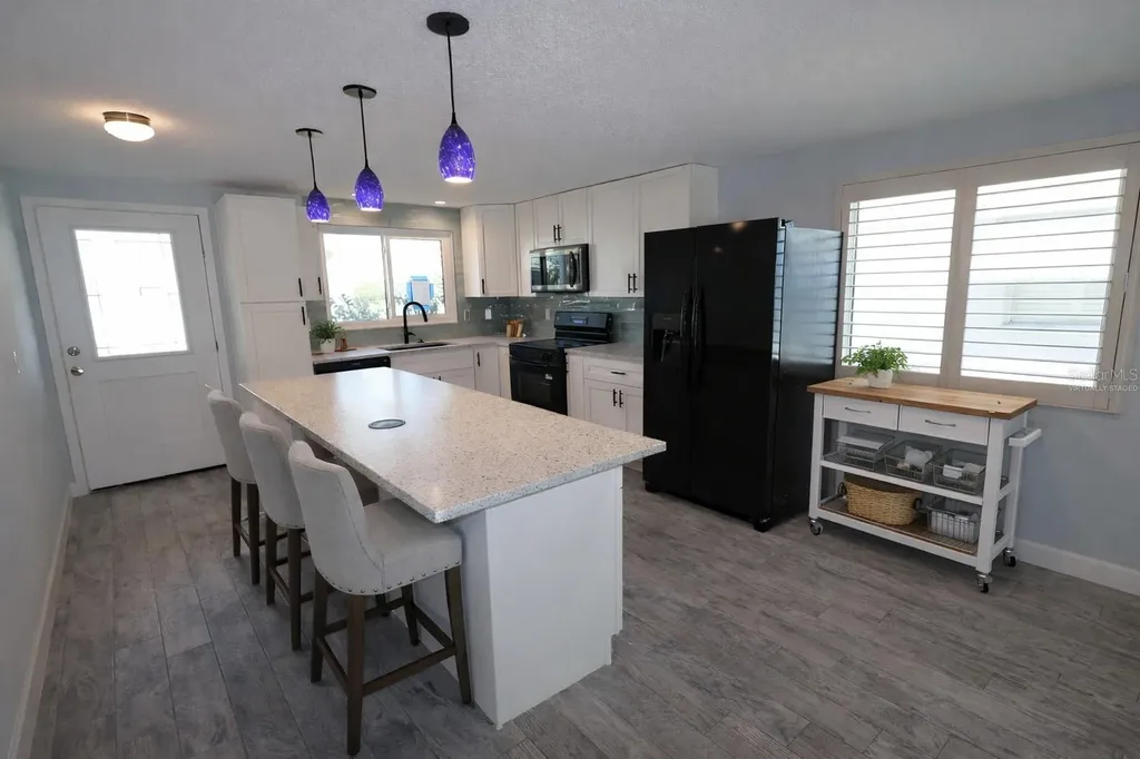 730 Spanish Drive S Longboat Key FL 34228