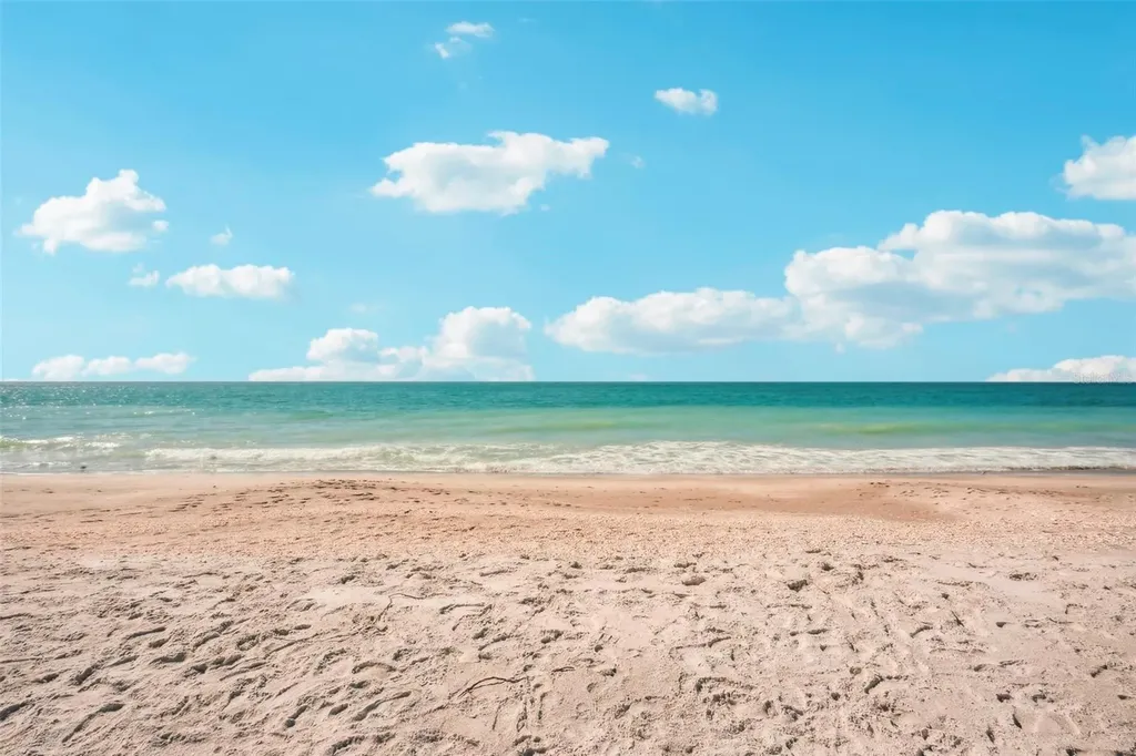 730 Spanish Drive S Longboat Key FL 34228