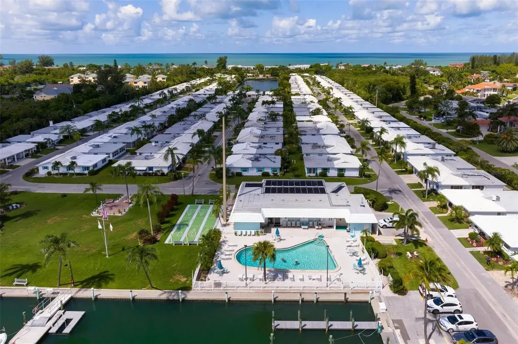 730 Spanish Drive S Longboat Key FL 34228