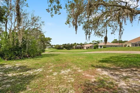 9005 Players Drive Weeki Wachee FL 34613