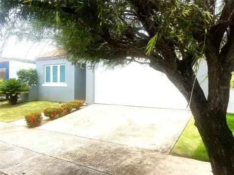 93 Jacaranda Street Dorado PR 00646