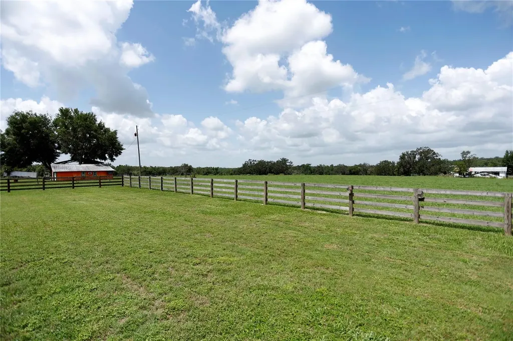 14435 Curley Road Dade City FL 33525