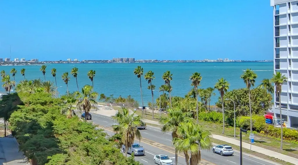 688 Golden Gate Point Sarasota FL 34236
