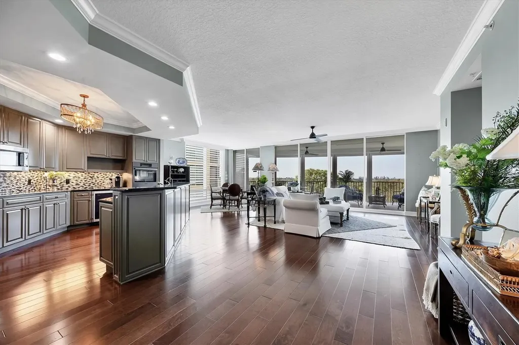 401 N Point Road Osprey FL 34229