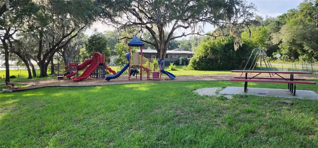 Lots 6 And 7 SW Hillcrest Avenue Dunnellon FL 34431