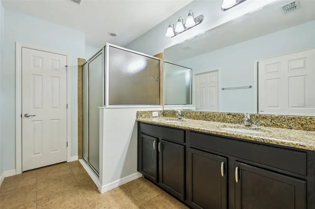 185 Hamlet Loop Davenport FL 33837