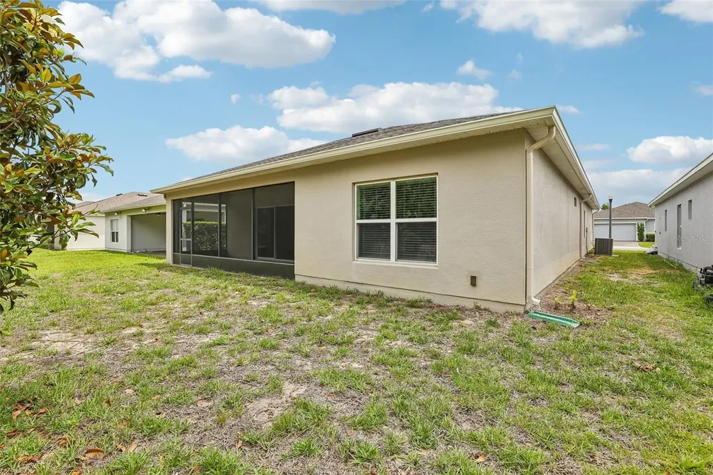 185 Hamlet Loop Davenport FL 33837