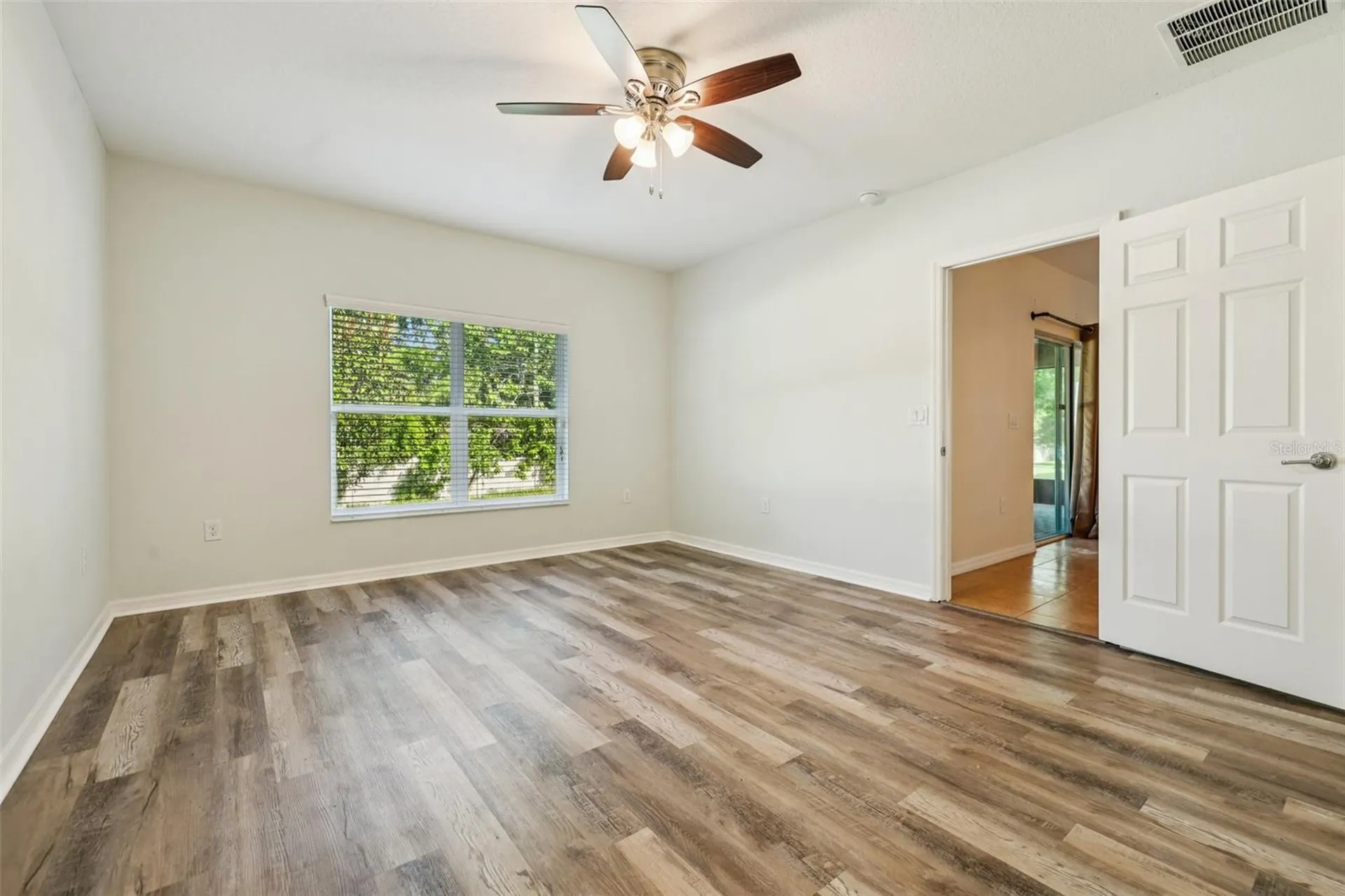 185 Hamlet Loop Davenport FL 33837