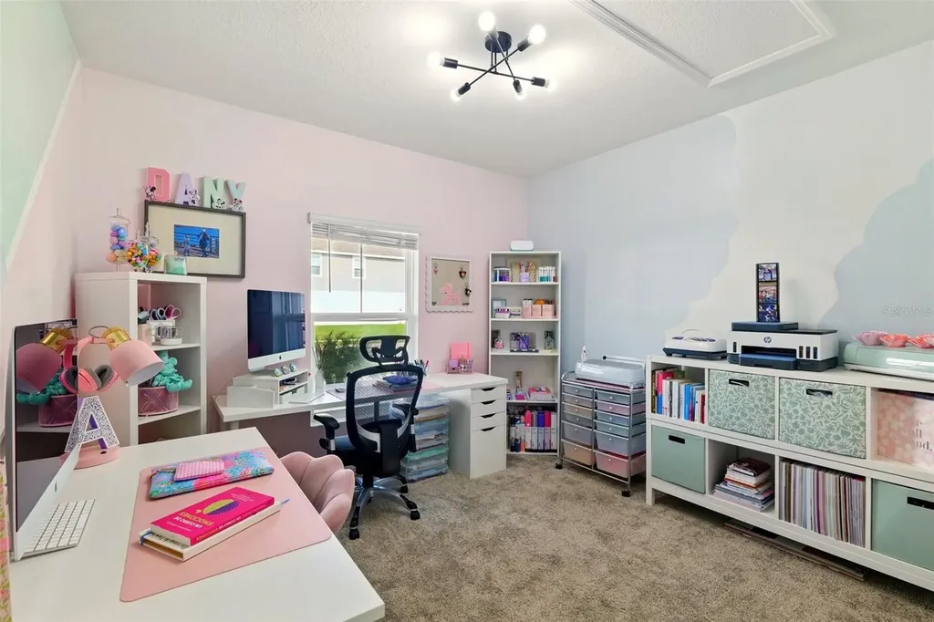 700 Trotters Drive Eagle Lake FL 33839