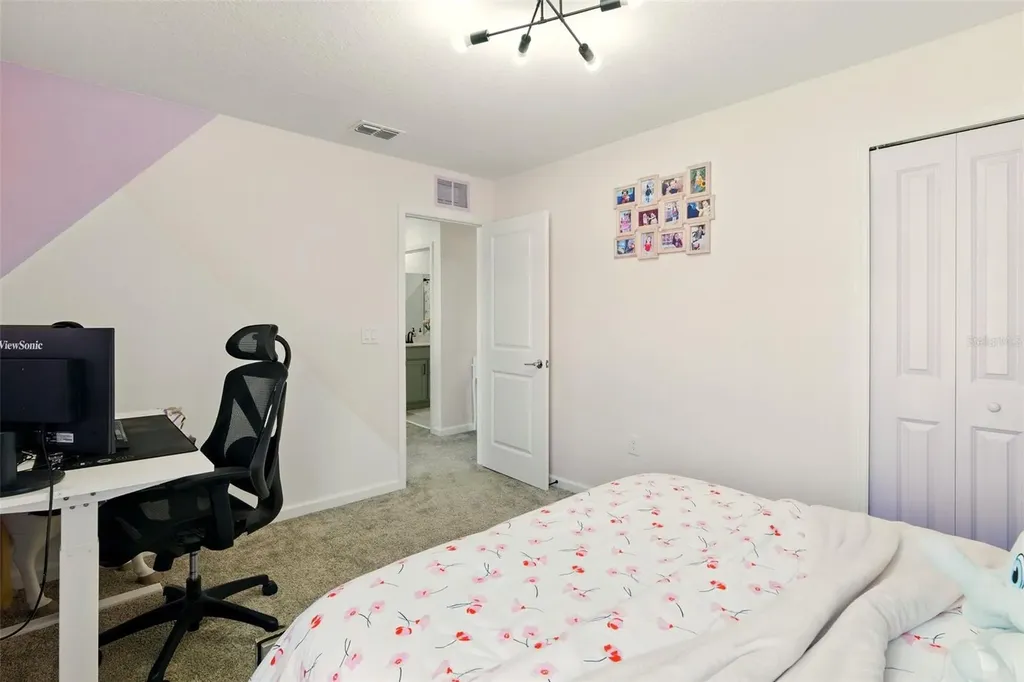 700 Trotters Drive Eagle Lake FL 33839