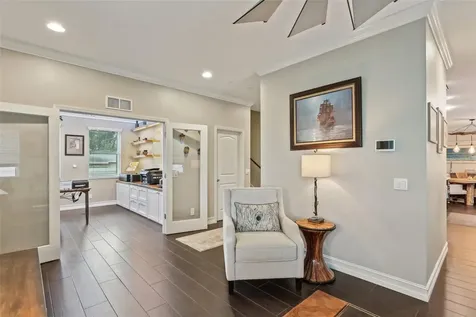 510 33rd Avenue N St Petersburg FL 33704