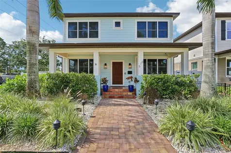 510 33rd Avenue N St Petersburg FL 33704