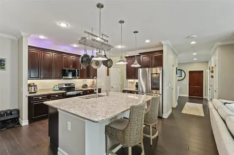 510 33rd Avenue N St Petersburg FL 33704