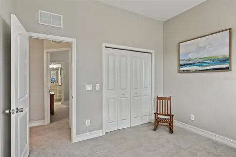 510 33rd Avenue N St Petersburg FL 33704
