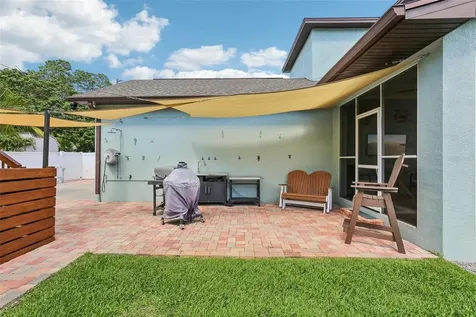 510 33rd Avenue N St Petersburg FL 33704