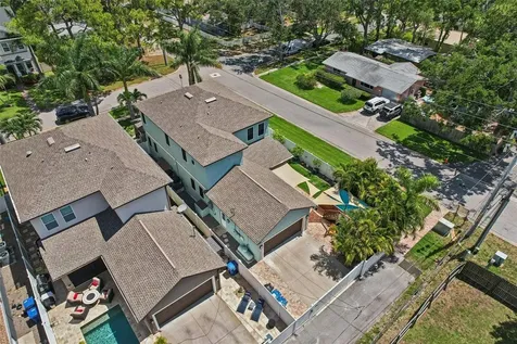 510 33rd Avenue N St Petersburg FL 33704