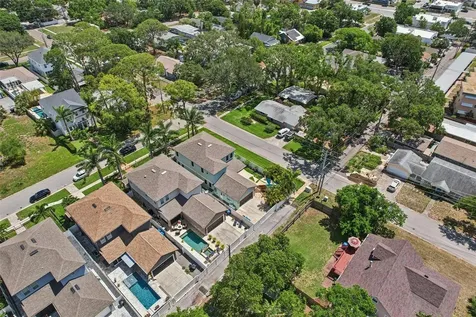 510 33rd Avenue N St Petersburg FL 33704