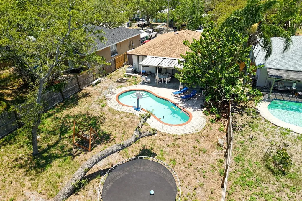 3139 W Varn Avenue Tampa FL 33611