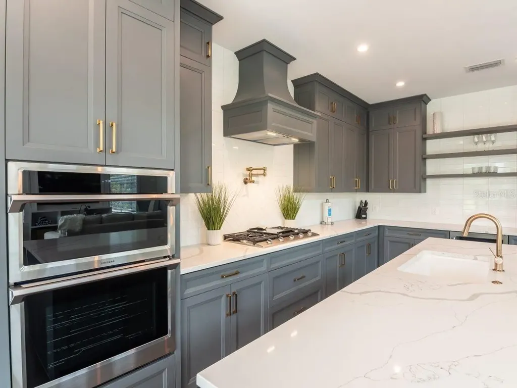 421 Alamanda Road Anna Maria FL 34216