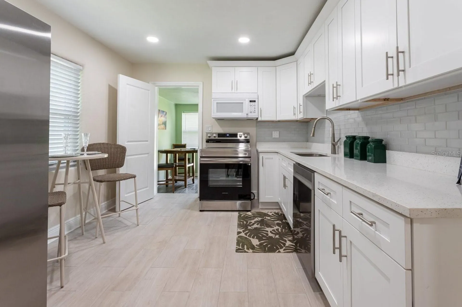 4611 17th Avenue N St Petersburg FL 33713